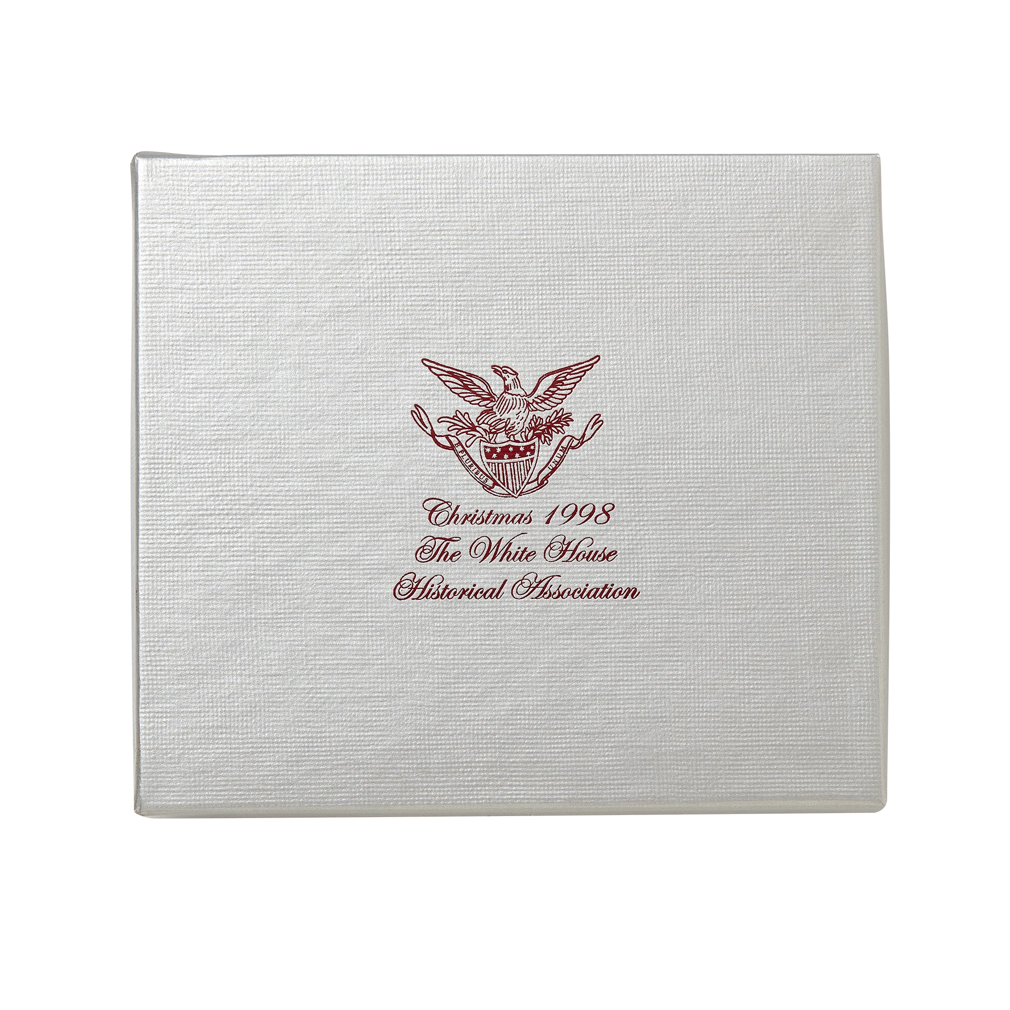 1998 White House Christmas Ornament, The American Bald Eagle and Shield - Image 3