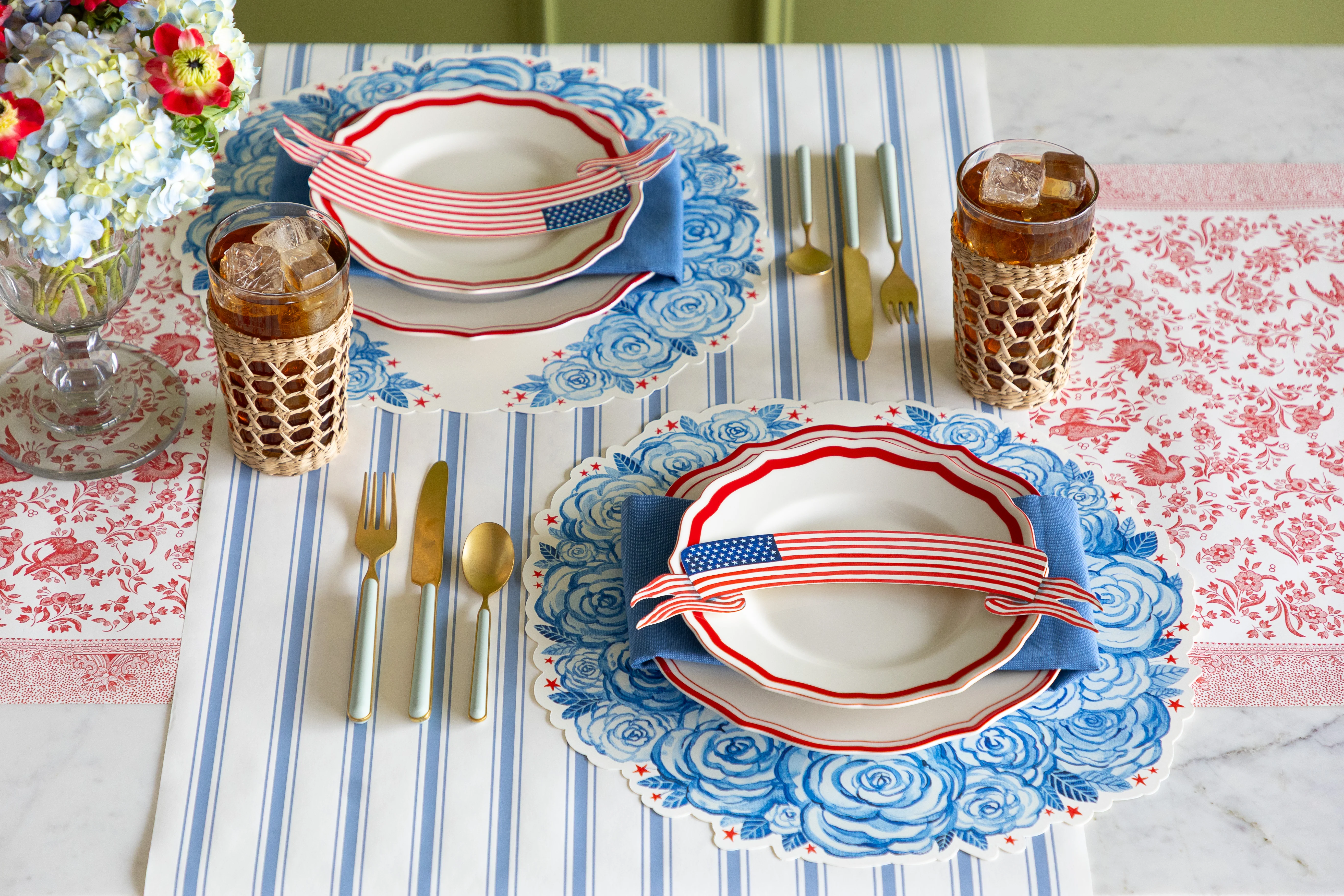 Die-cut Americana Floral Wreath Paper Placemats - set of 12 - Image 2