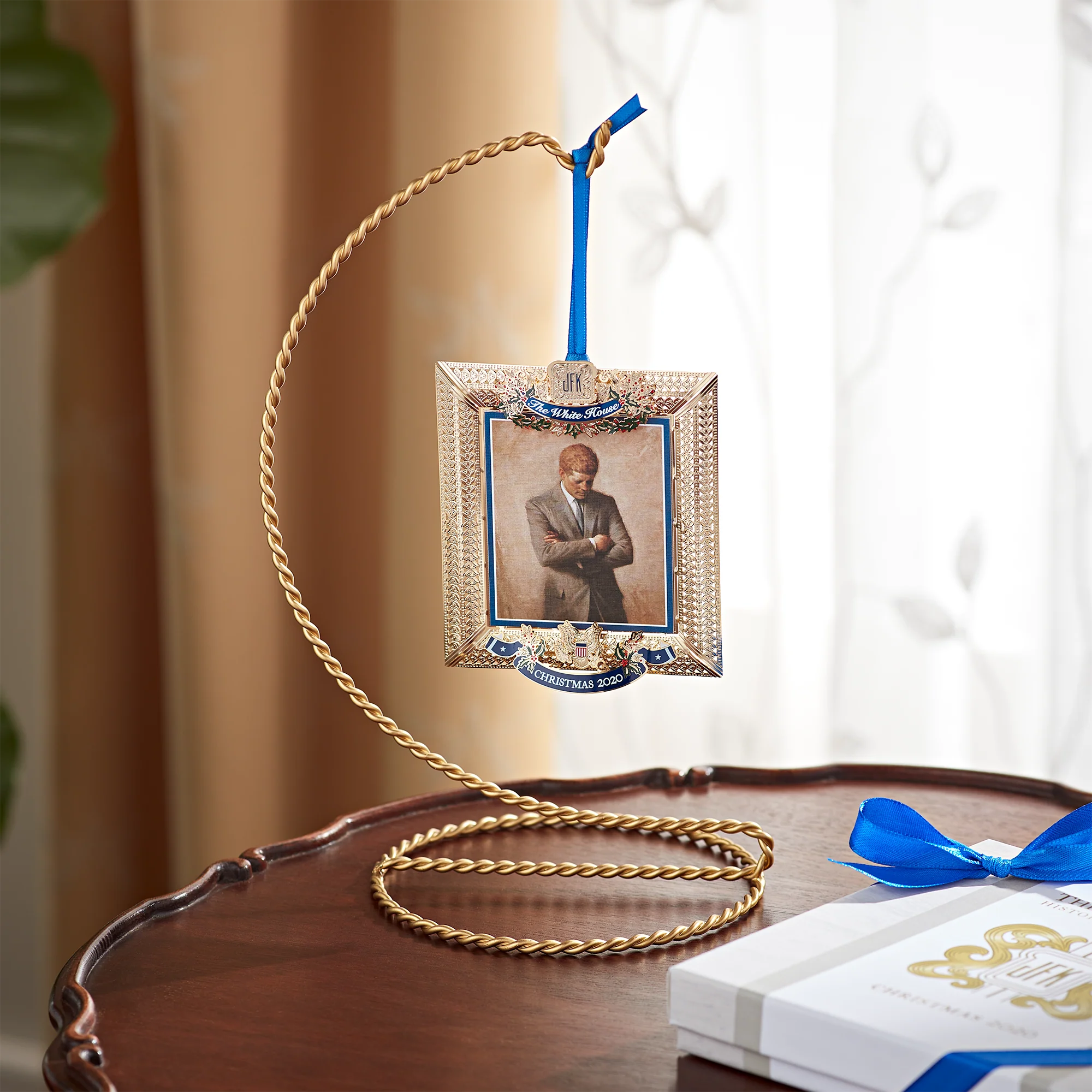 Official 2020 White House Christmas Ornament - Image 7